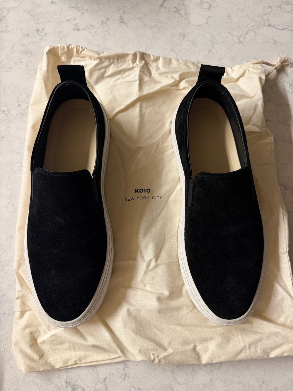 New 🖤 KOIO Black Suede Slip-On Sneakers with White Sole 39